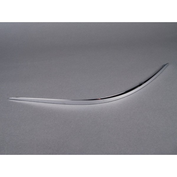 MERCEDES E SERİSİ W211 (2007-2009) ÖN TAMPON NİKELAJI SAĞ 2118852421