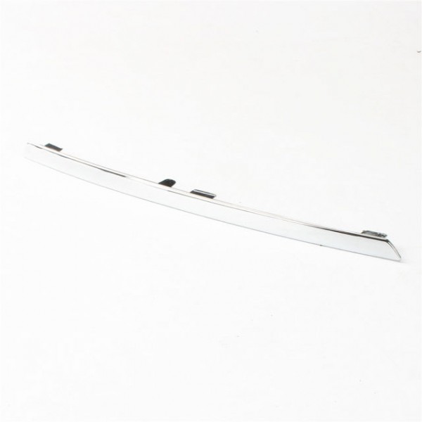 Q7  ÖN TAMPON ALT NİKELAJI SAĞ 2010-2015 4L0807244