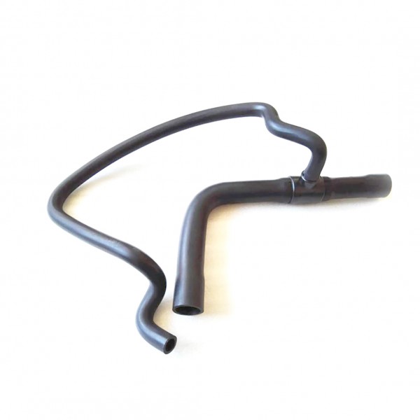 BMW 11531714391 E32 RADYATÖR HORTUMU